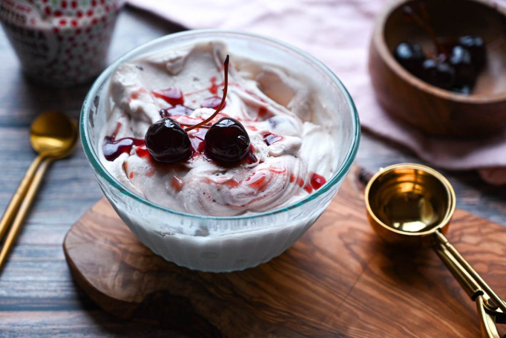 Amarena-Eis